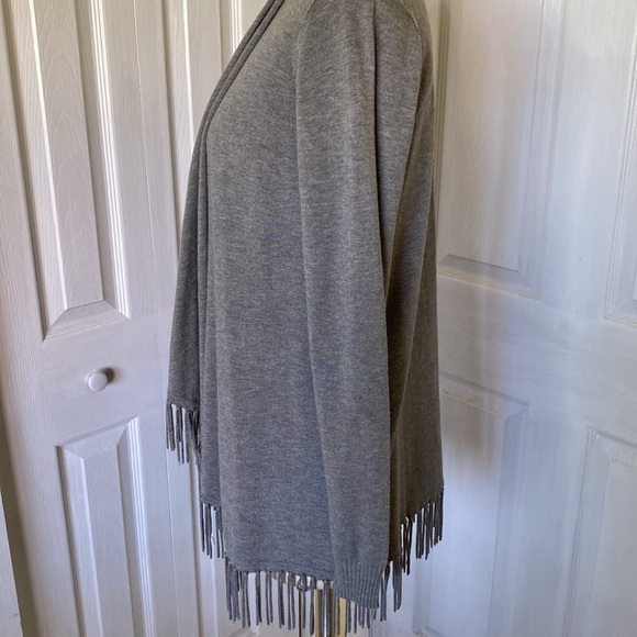 Central Park West Fringed Open Cardy size M - Picture 3 of 9